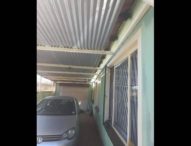 3 BEDROOM HOUSE FOR SALE IN LOTUS GARDENS